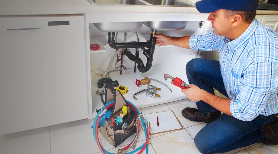 Expert burst pipe repair services in Orange City, IA